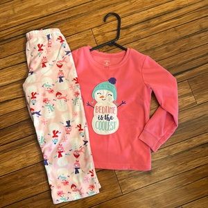Carter’s 5T two piece fleece pajama